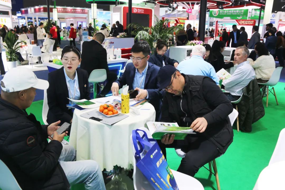 金牌贊助企業(yè)海大生物全新亮相上海CAC國(guó)際農(nóng)化展，以科技實(shí)力獻(xiàn)禮25周年